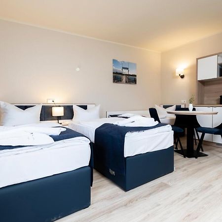Aparthotel Stralsund Studios Und Apartments Buitenkant foto