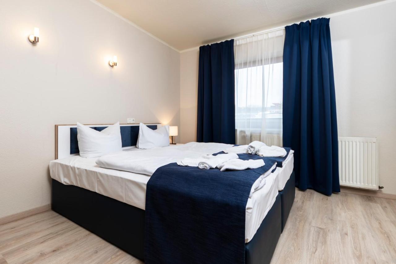 Aparthotel Stralsund Studios Und Apartments Buitenkant foto