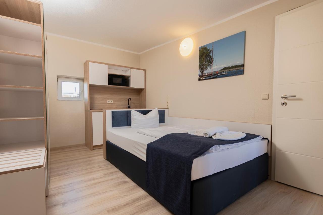 Aparthotel Stralsund Studios Und Apartments Buitenkant foto
