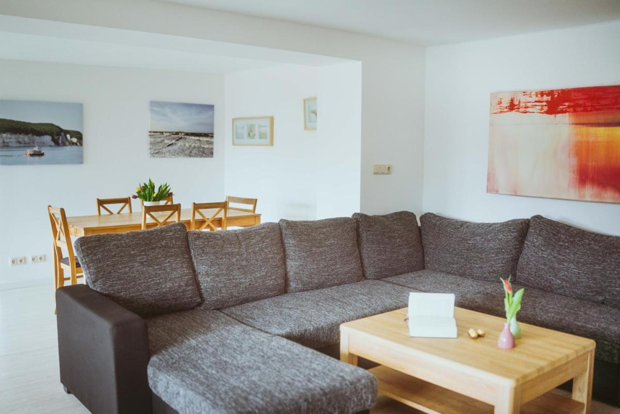 Aparthotel Stralsund Studios Und Apartments Buitenkant foto